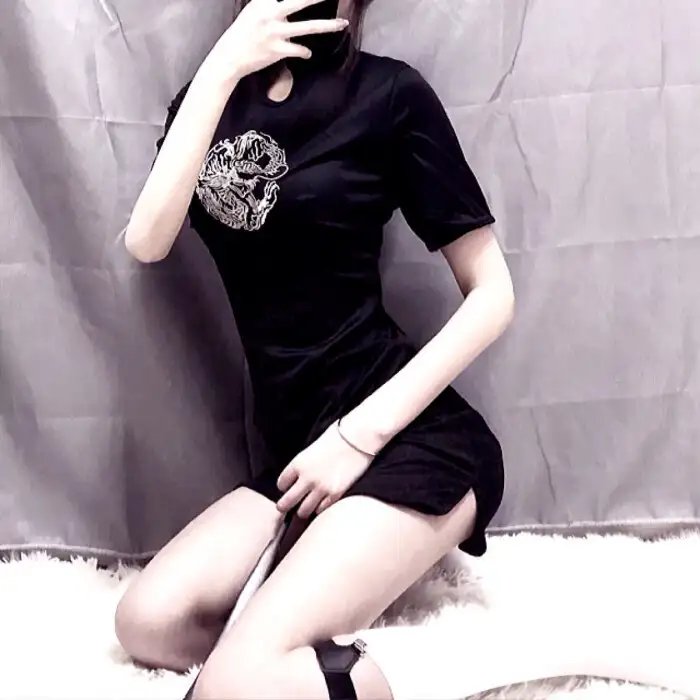 飘零艳女